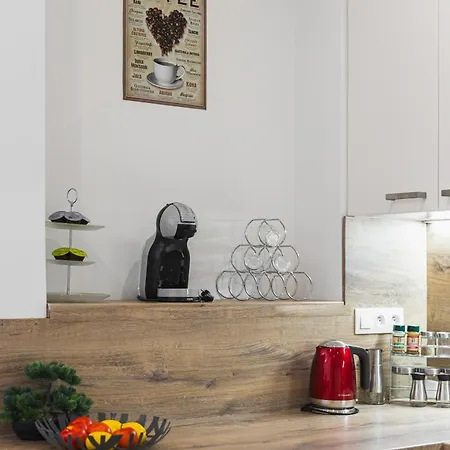 Apartment Time 4 Dreams